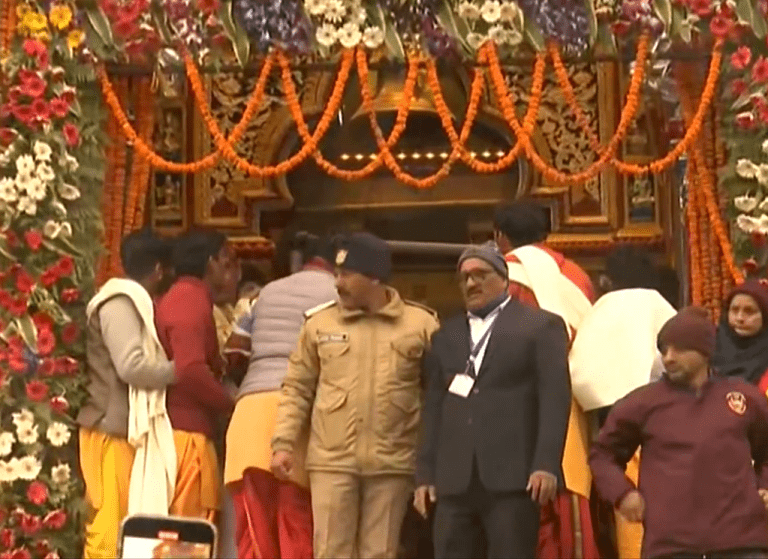 Kedarnath Yatra Badrinath Dham Opens For Darshan With Vedic Chants