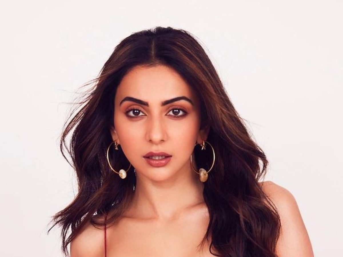 Times Now specifically uses pictures of Rhea and Rakulpreet in skimpy  clothes.Usually, these photos will be avoided on news shows, but there is a  deliberate intent to 'characterize' these women.It's creepy, regressive