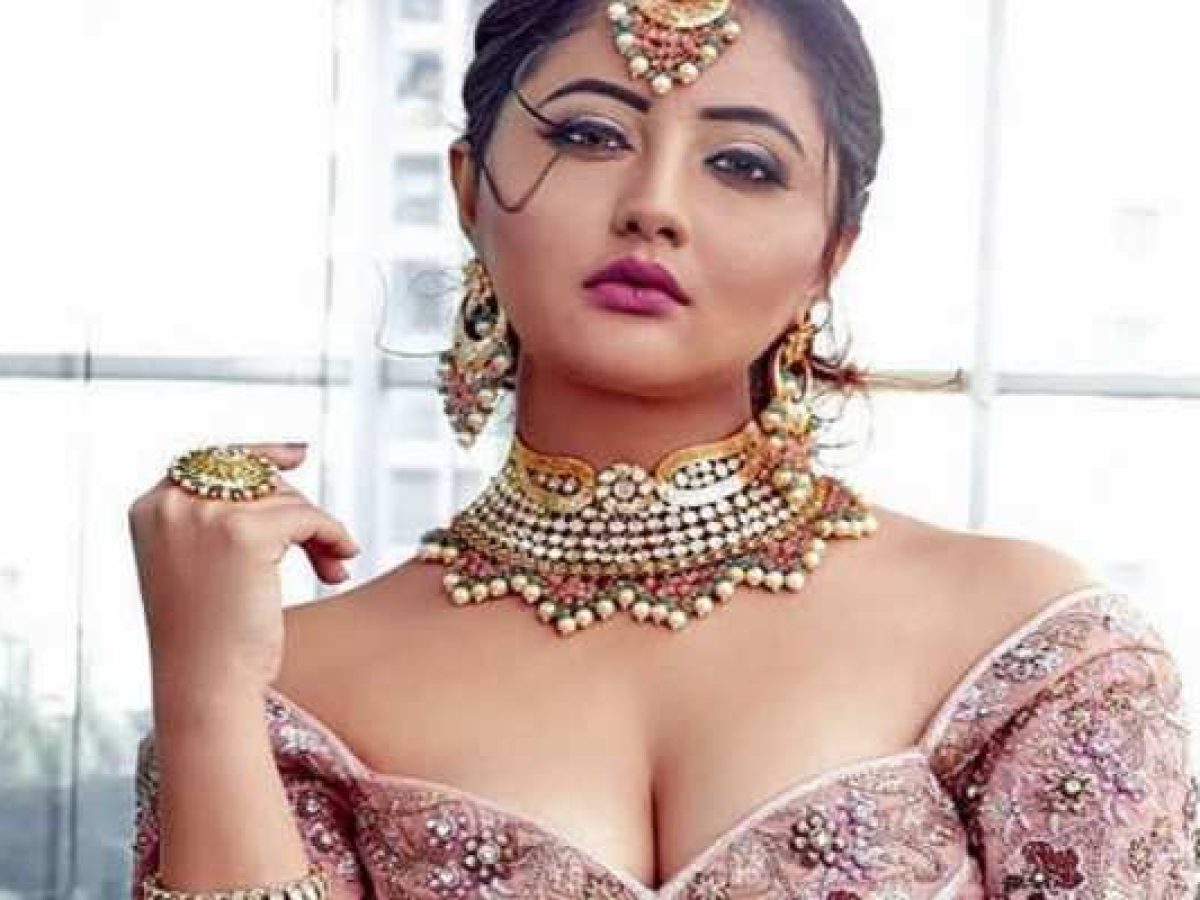 Rashami Desai Outfits That Are Perfect For Every Function