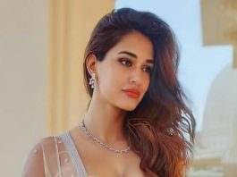 Disha Patani crossed the limits of bo*ldness, came out wearing front open  dress at night, became victim of oops moment - informalnewz