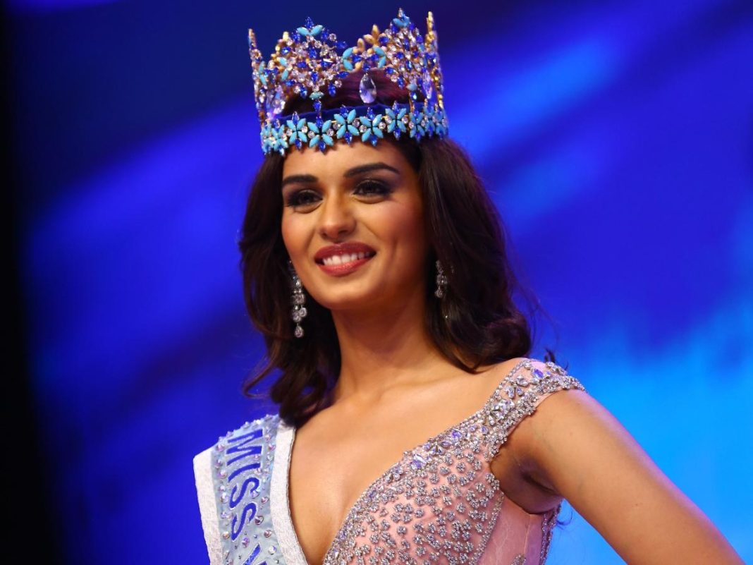 Miss World Manushi Chhillar shared a bo*ld look in deep neck maxi dress ...