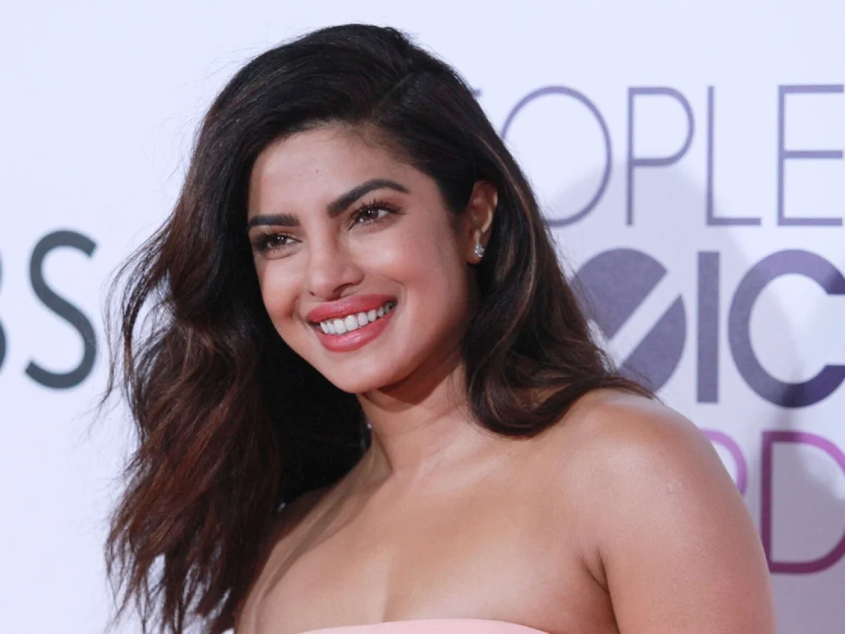 1200px x 900px - After returning to India, Priyanka Chopra now reached her old base, said-  'I missed a lot' - informalnewz