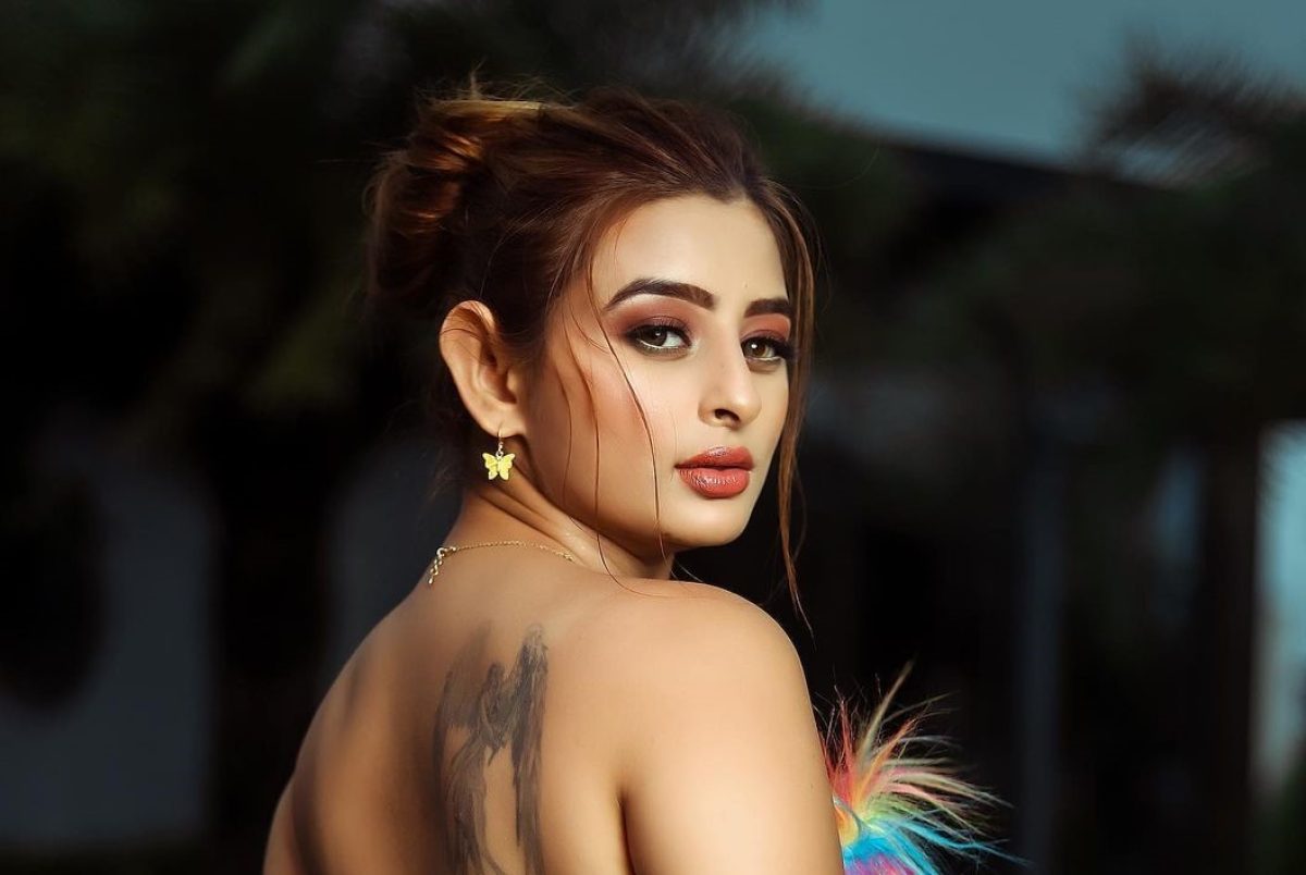 After TikTok, this actress of Ullu App is making people crazy with her  bo*ld style on Insta, MMS also went viral - informalnewz