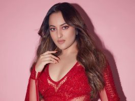 Sonaxi Sinha Nude Bathing - Sonakshi Sinha - informalnewz