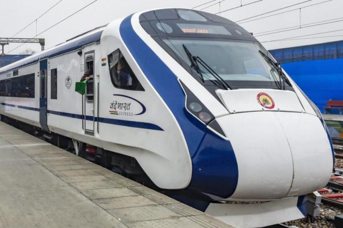 Vande Bharat Express starts from Delhi to Ayodhya know time table