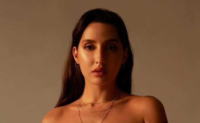 Nora Fatehi crossed all limits of bo*ldness, wore mesh top and pants for s*xy look, gave hot poses with impunity