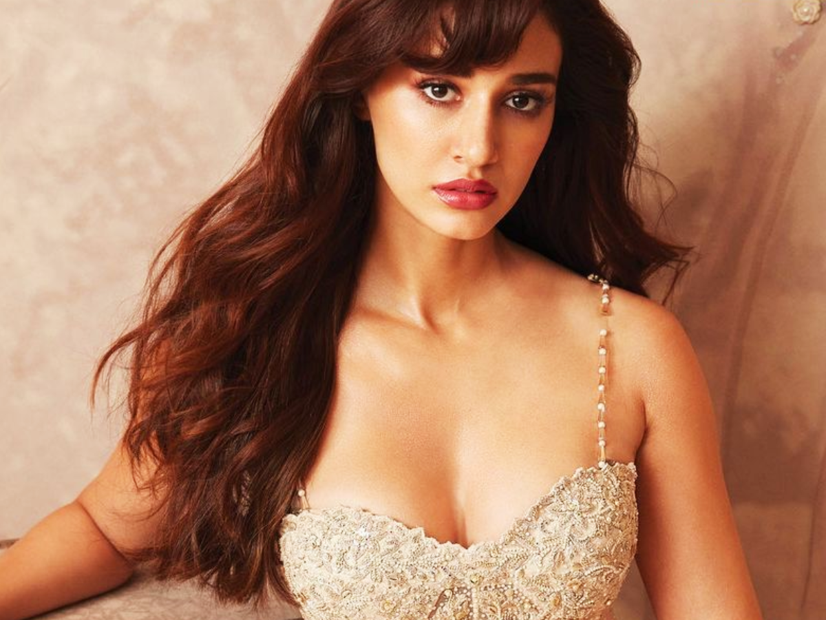 Disha Patani crossed the limits of bo*ldness, came out wearing