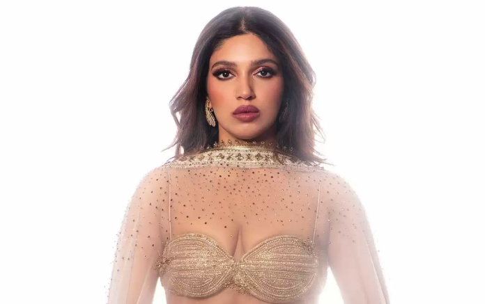 Bhumi Pednekar became a black beauty, wearing a front-cut transparent dress, such poses made fans sweat