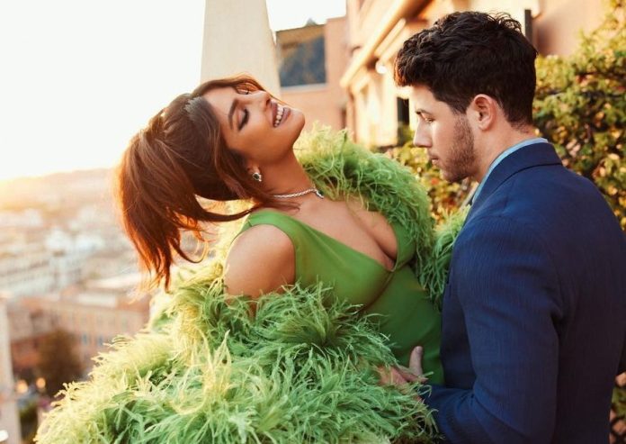 Priyanka Chopra wore such a front open exposing dress, Nick Jonas also became uncontrollable!