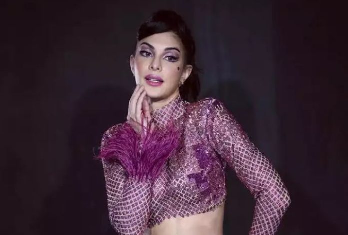 Jacqueline Fernandez set the social media on fire by wearing a netted micro mini skirt, the figure will leave you breathless.