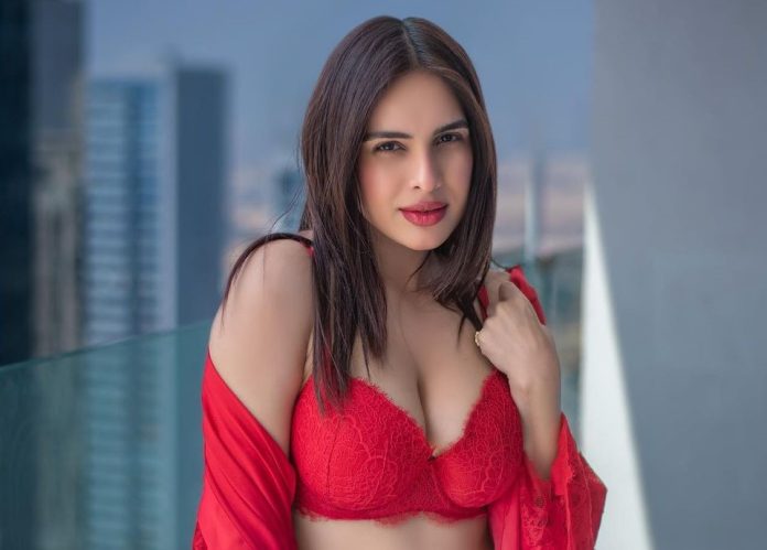 Neha Malik wreaked havoc in red hot bikini, fans said 'oops' after seeing the pictures