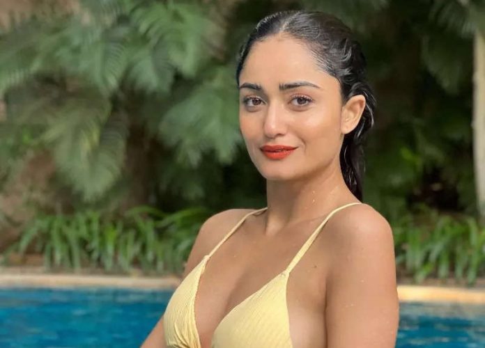 Tridha Choudhury shared a bold video from the beach in bik*ini, fans commented like this