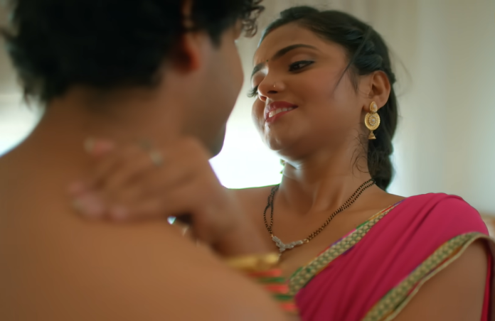 Dream Girl Bold Web Series: Bharti Jha crosses all limits in this web series to fulfill her lust, watch video alone