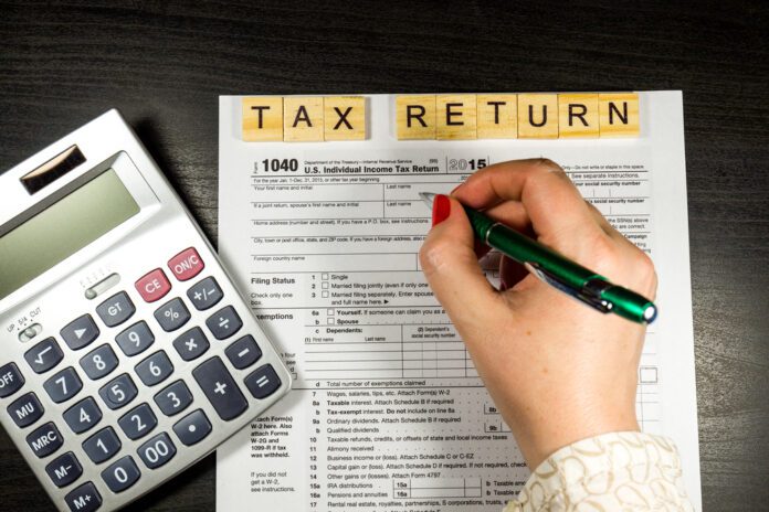ITR Filing 2024: File income tax return sitting at home in a few minutes, know the easy way