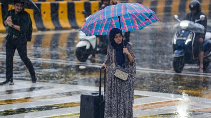 Rainfall Alert! Next 84 hours heavy rain alert in 12 states, know the condition of your state