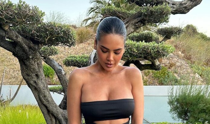 Esha Gupta crossed the limits of bo*ldness at the age of 37, showed s*xy look in two-piece; you will be mesmerized to see