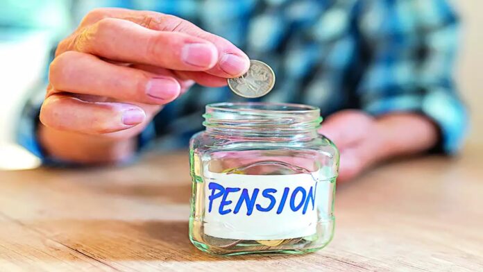 Pension Yojana Get Rs 60000 pension by investing Rs 210 in this government scheme, know how