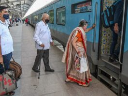 Railways gave a big gift to senior citizens, they will get this facility soon, see update