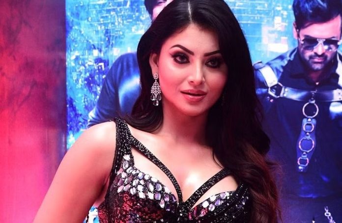 Urvashi Rautela IPhone: Thief sent mail to Urvashi Rautela, made this big demand from the actress in return for returning the phone