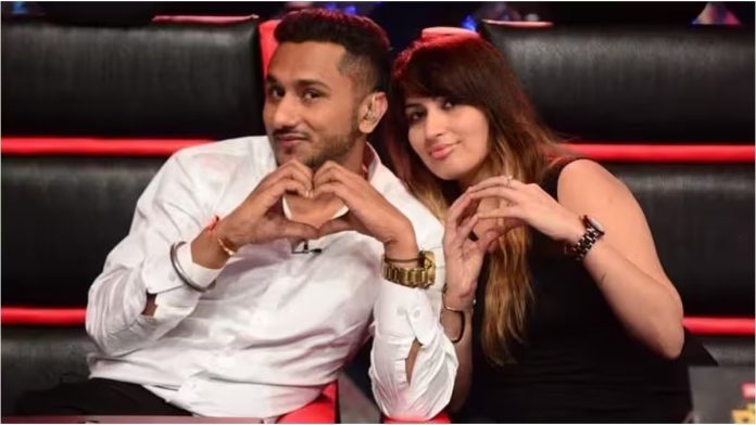 Honey Singh Divorce Singer Honey Singh separated from his wife, Delhi's Saket court approved the divorce.