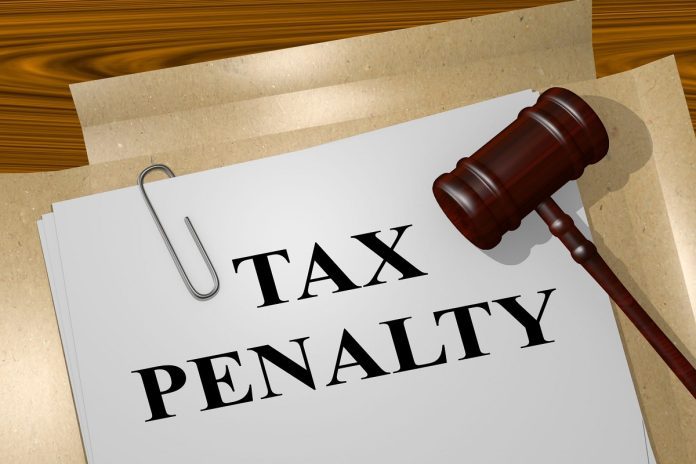 Income Tax Penalty: Taxpayers will have to complete this work before December 15, otherwise they will have to pay fine.