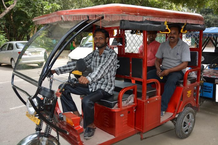 E-Rickshaw Rules: Now license has to be taken to drive an e-rickshaw, these are the rules