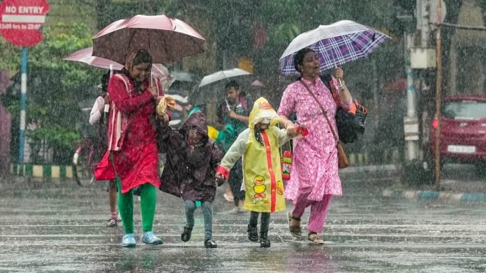 IMD Rainfall Update: Warning of storm with heavy rain issued in many states of the country, check the condition of your state.