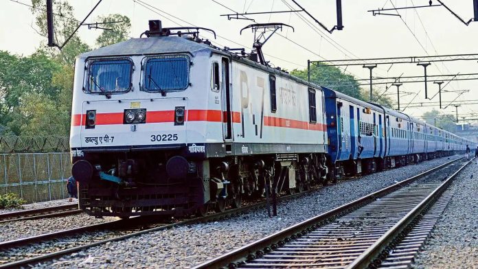 IRCTC: Route of Udaipur Khajuraho Express train changed, will pass through these cities of UP, note the date