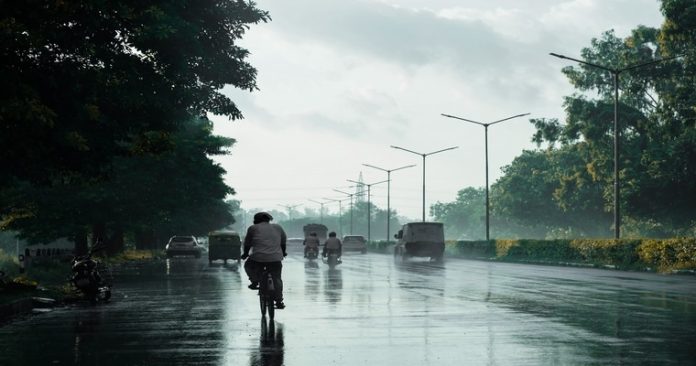 Weather Update: Heat will show its temper in many states, there will be heavy rain here; IMD alert