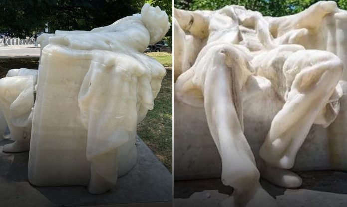 Abraham Lincoln's statue melted due to extreme heat, causing uproar in the country