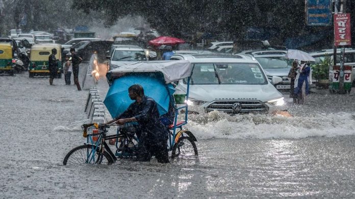 IMD Weather Update: Heavy rain alert for 2 days in these states, know the weather of your city