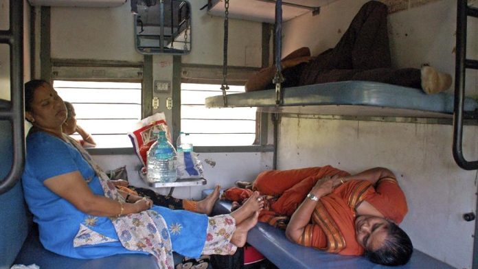 Indian Railways changed the rules for sleeping in AC and sleeper coaches, check immediately before traveling