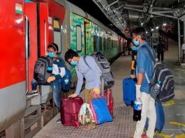 Railway Rules: Good news! Railway passengers will be able to buy tickets by scanning QR code, facility started at these stations