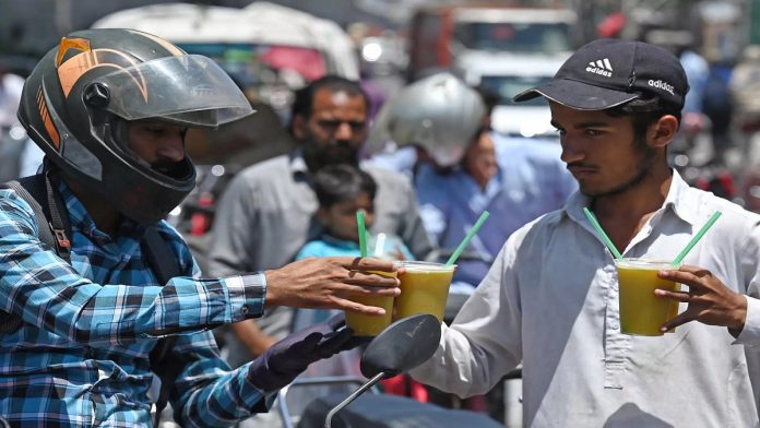 Whether sugarcane juice should be consumed in summer or not, know ICMR's answer