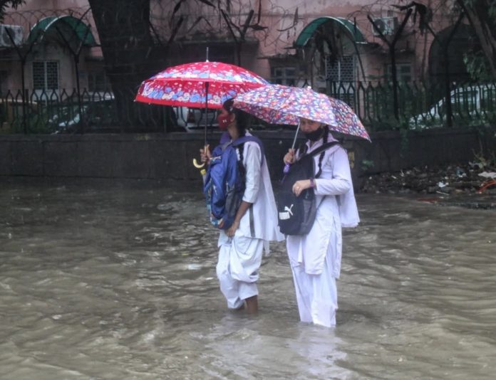 School Holiday: Government and private schools in many districts of this state are closed, heavy rains have created havoc