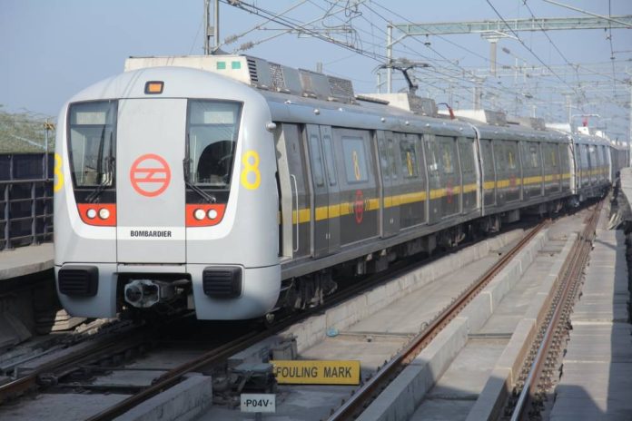 Delhi Metro news: Good news for Delhi Metro passengers, DMRC took a big decision as pollution increased