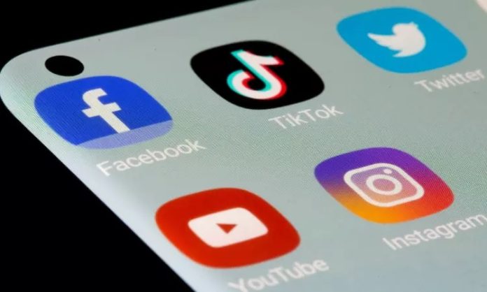 Pakistan Ban Social Media: YouTube, Facebook, WhatsApp, Instagram and TikTok banned in Pakistan! Know the reason