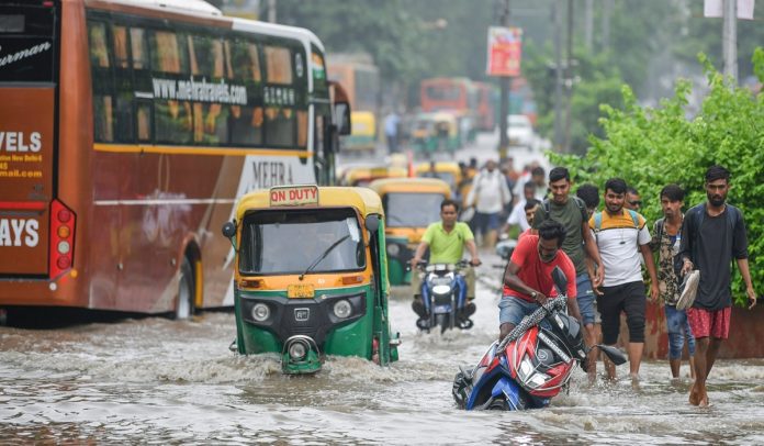 Rainfall Alert: IMD has issued a 5-day heavy rain alert in 23 states, know the weather condition in your state