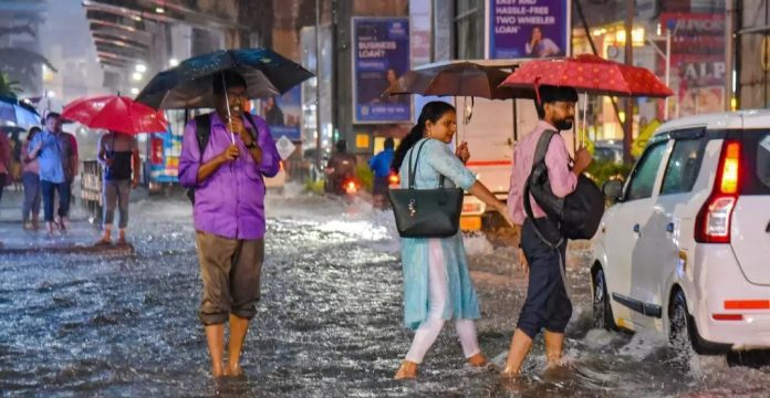 Heavy Rainfall Alert IMD has issued heavy rain alert in these 26 states, know the weather condition in your state