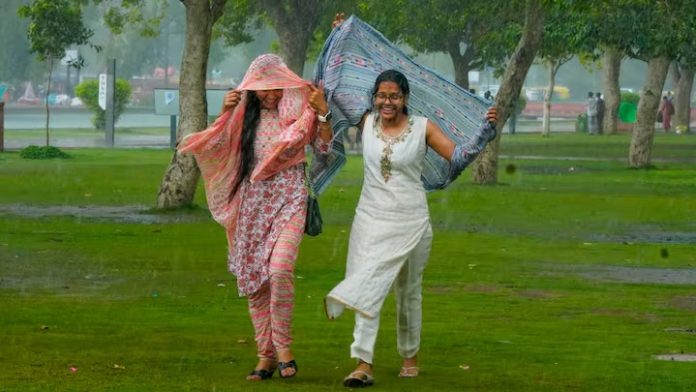 Meteorological Department issued a yellow alert for rain in Delhi for Tuesday - Know the update of IMD