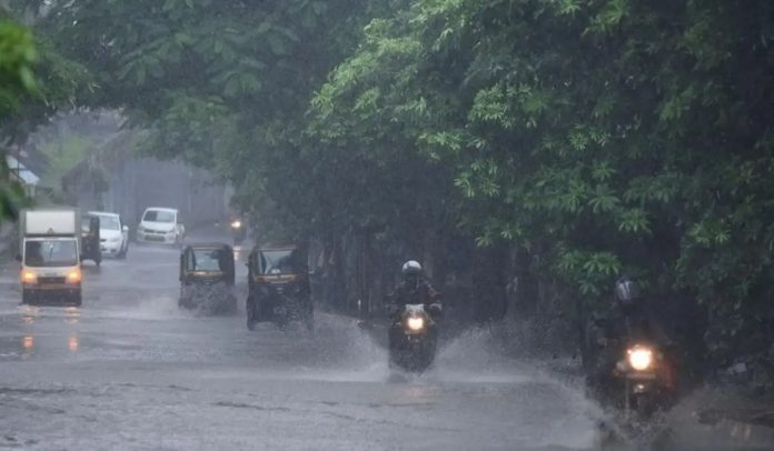 Rainfall Alert IMD issued alert of heavy rain, lightning and strong winds for 4 days, know the latest weather forecast