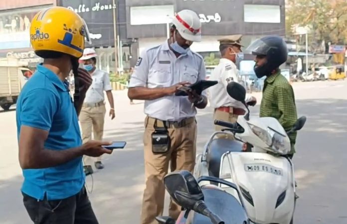 New Challans Rules: Good news for drivers! Now 50% fine will have to be paid on the issued challan! Details here