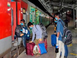 Railway Cancel Train: IRCTC canceled 552 trains, flight service also stopped, know the reason