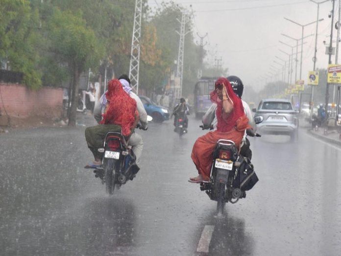 Rainfall Alert: There will be heavy rain in these 10 states, know what will be the weather condition today