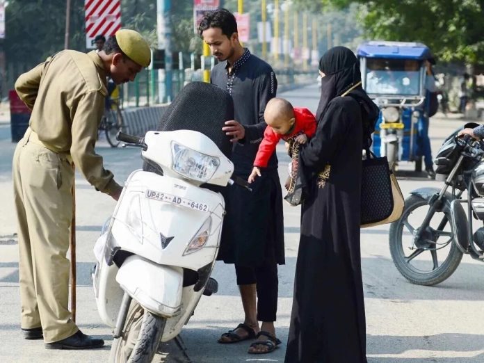 Traffic Challans: Traffic police is issuing challans of up to Rs 25,000 to these two-wheeler drivers - Details here