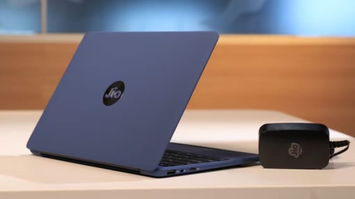 Jio's amazing laptop became cheaper before Diwali, new price is less than 13 thousand rupees