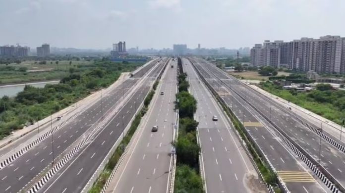 Toll Tax New expressway will be built without toll plaza, this is going to happen for the first time in the country.