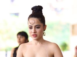 Urfi Javed ruined Ananya Pandey's mermaid look by wearing a backless transparent blouse - see the look