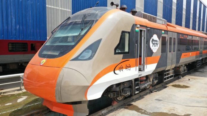 Vande Bharat Metro Train: Now 262 km distance will be covered in 4 hours on this route, Railways has given the gift of new train, know what is the route