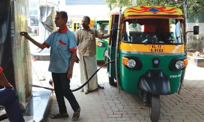 CNG Price Hike: CNG gas became expensive in these cities, know how much the price increased